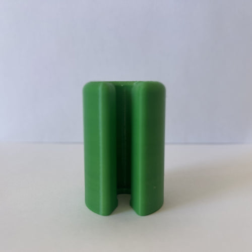 Anywhere Buddy lip balm holder in Green Serenity
