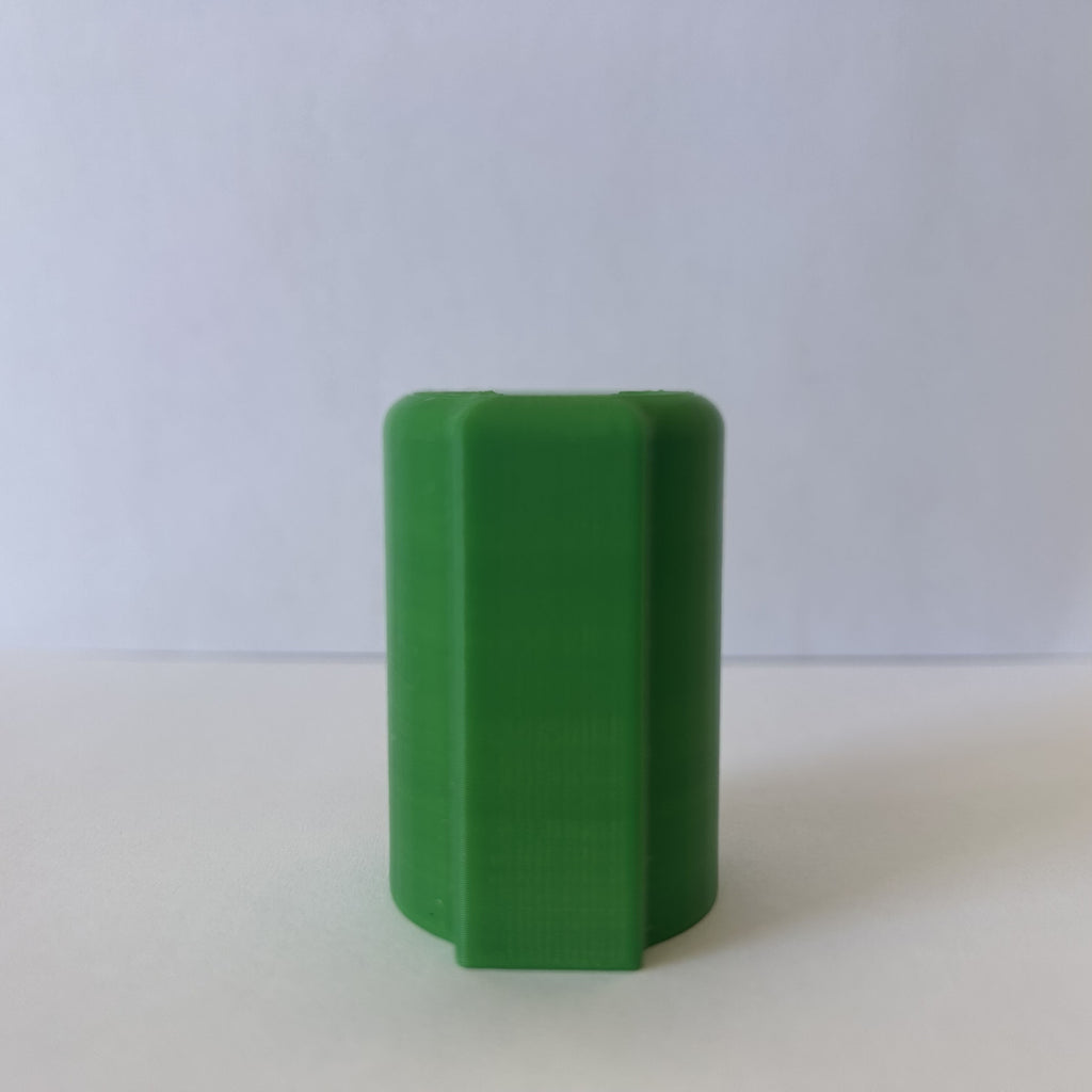Anywhere Buddy lip balm holder in Green Serenity – view 3