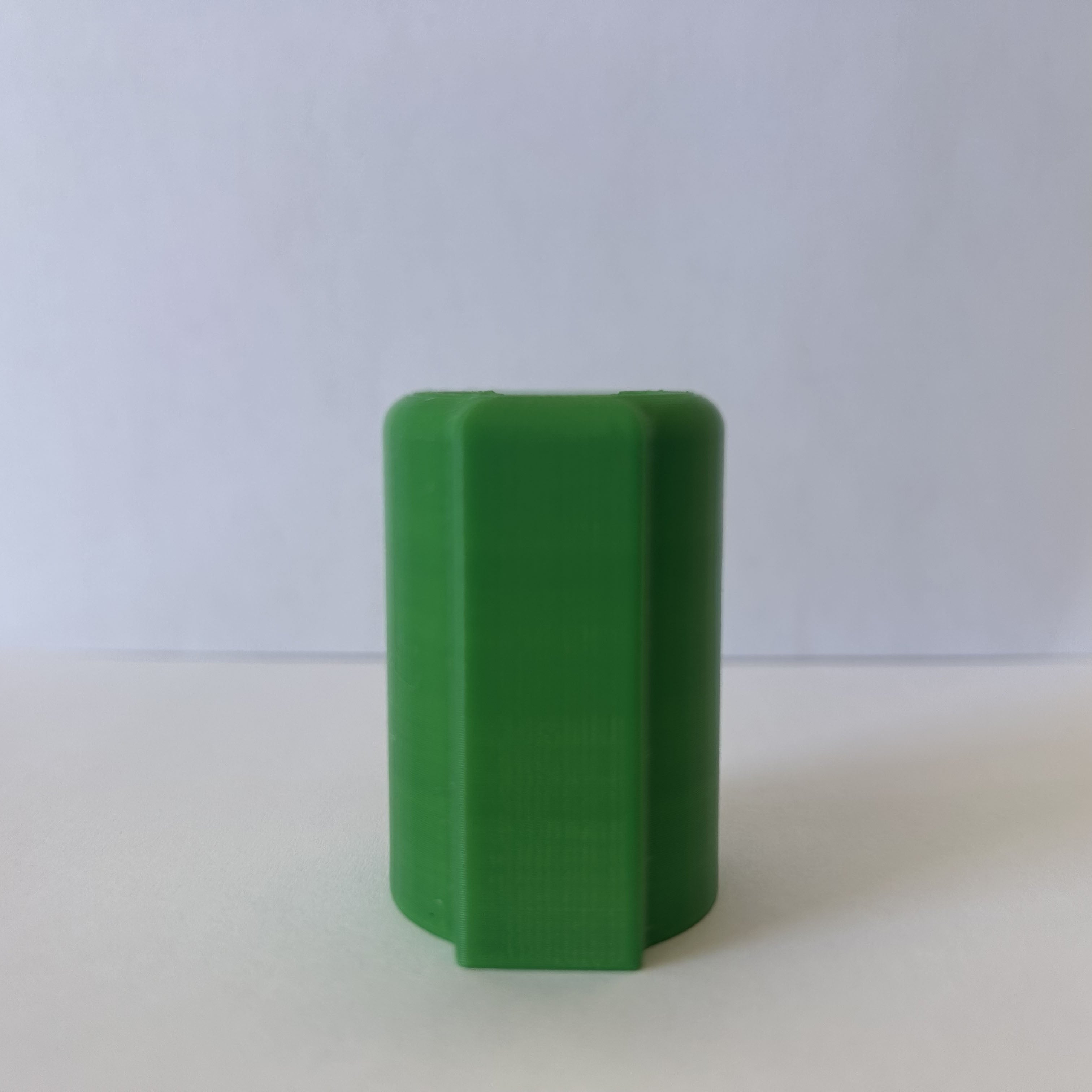 Anywhere Buddy lip balm holder in Green Serenity – view 3