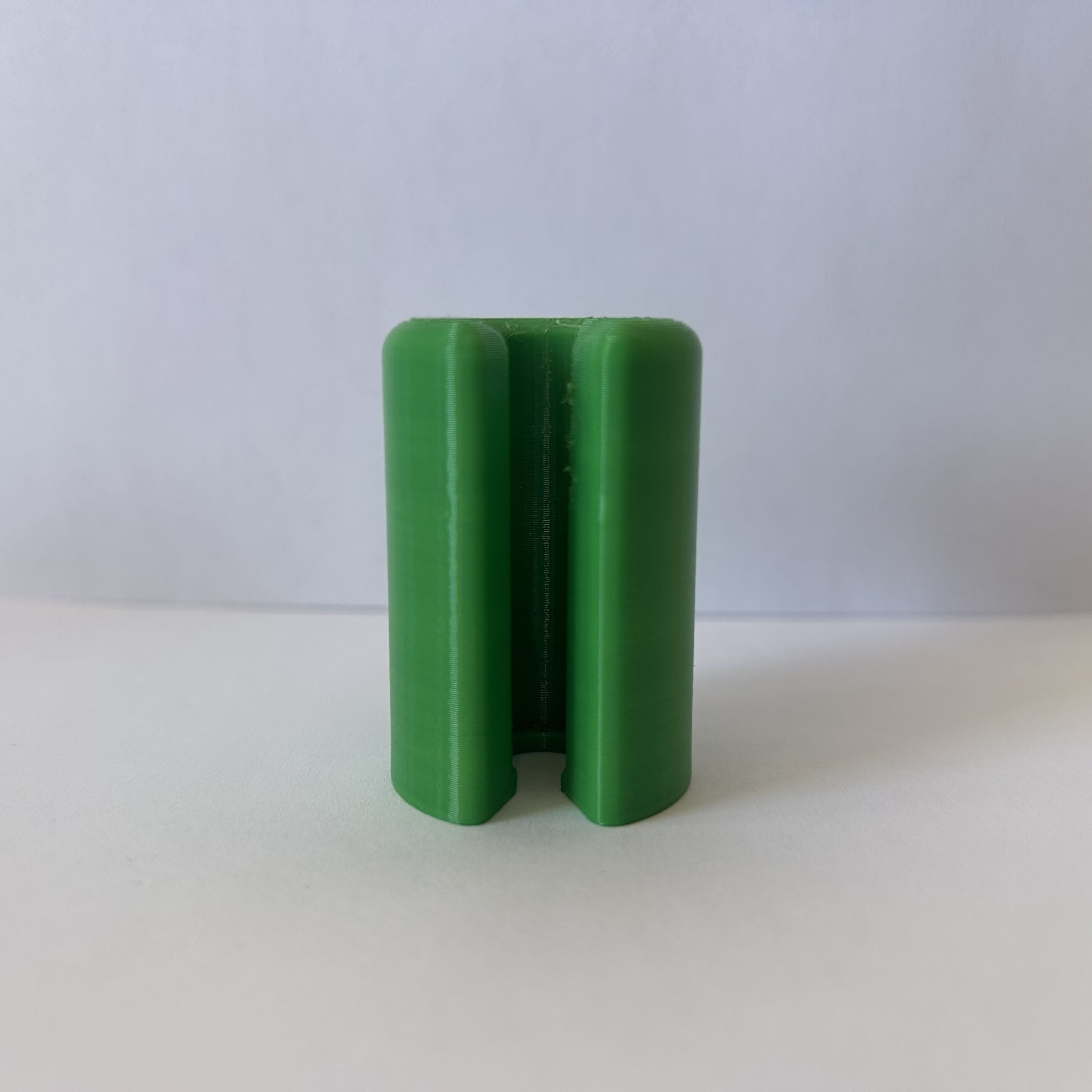 Bagg Buddy lip balm holder in Green Serenity – view 2