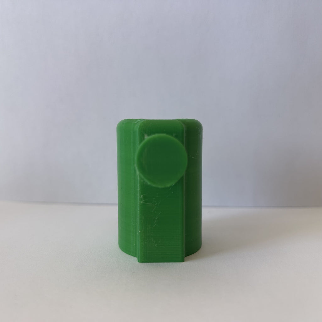 Bagg Buddy lip balm holder in Green Serenity – view 4