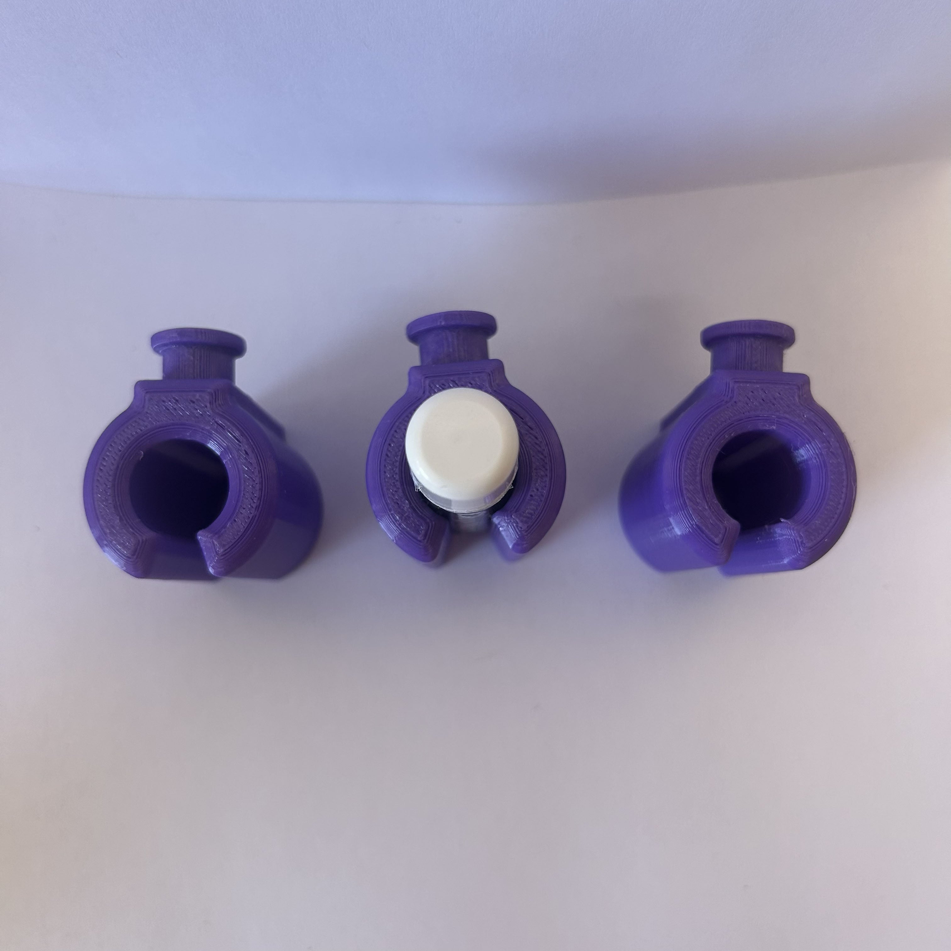 Bagg Buddy lip balm holder in Purple Perfection – view 11