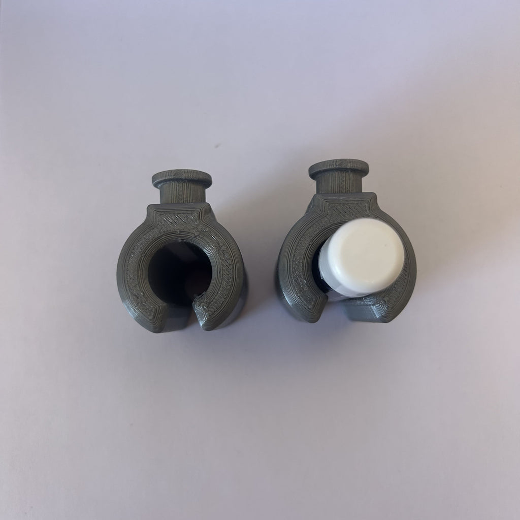 Bagg Buddy lip balm holder in 50 Shades of Grey – view 6