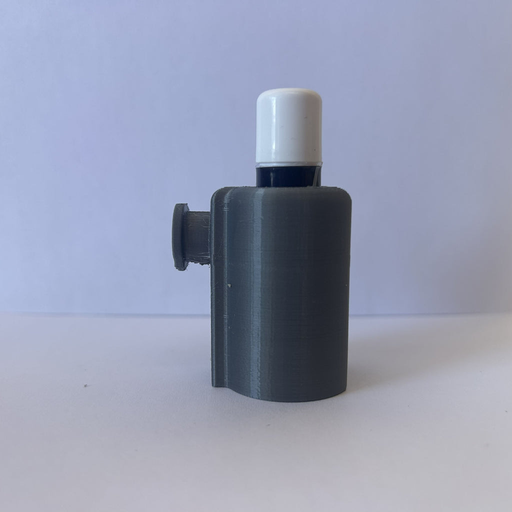 Bagg Buddy lip balm holder in 50 Shades of Grey – view 8