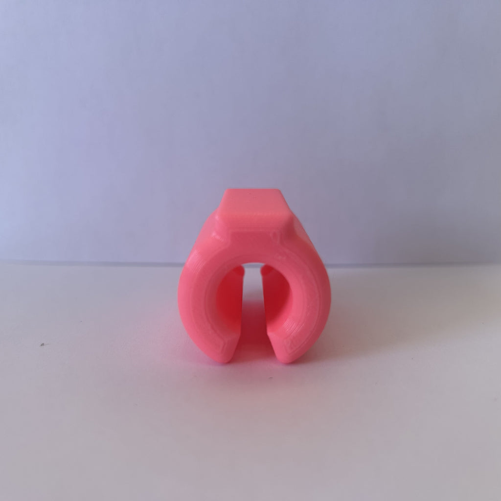 Anywhere Buddy lip balm holder in Perennial Pink – view 5