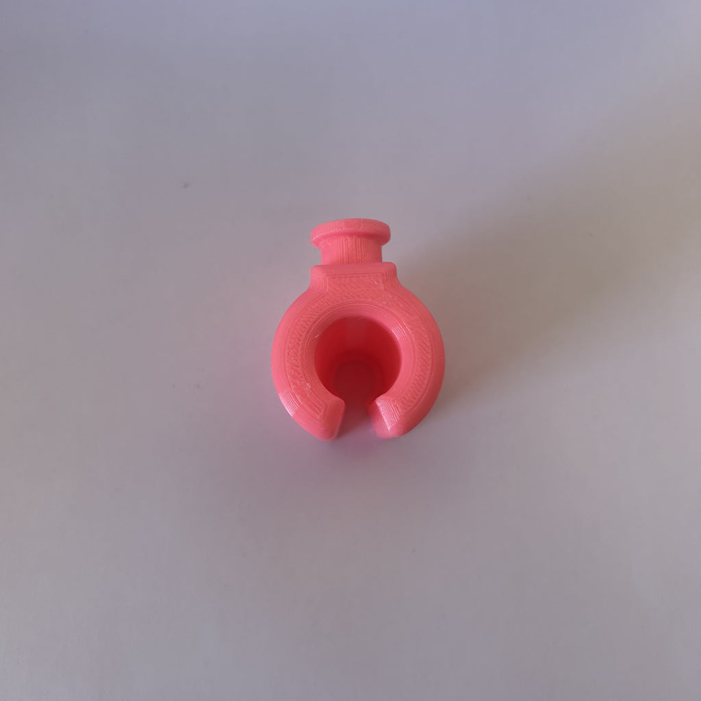 Bagg Buddy lip balm holder in Perennial Pink – view 7