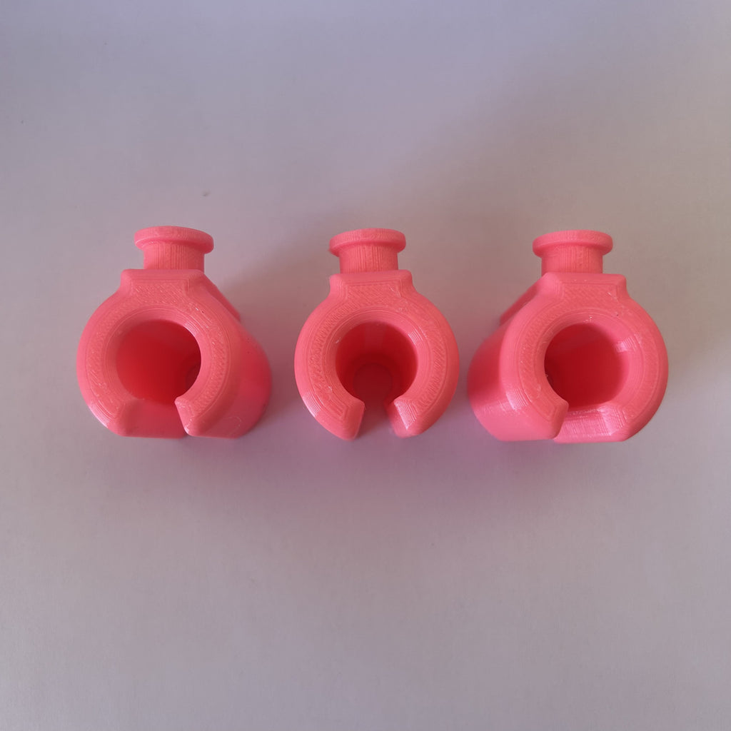 Bagg Buddy lip balm holder in Perennial Pink – view 8